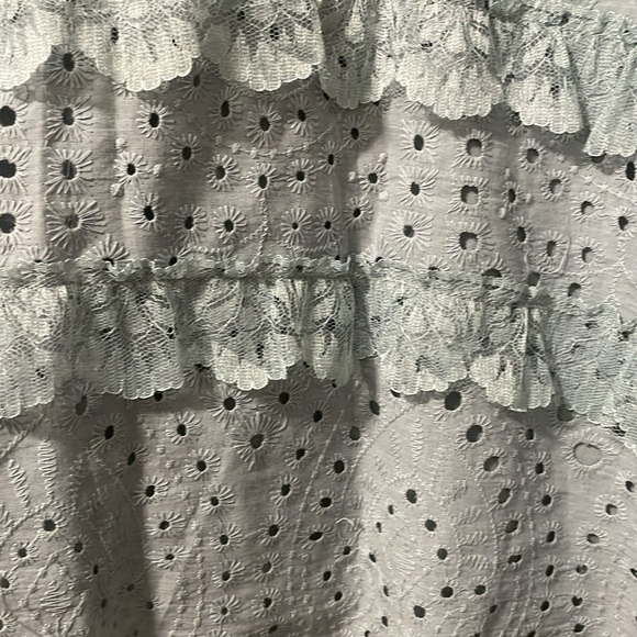 Joh Apparel Sage Blue Eyelet Lace Top size L - Picture 2 of 6
